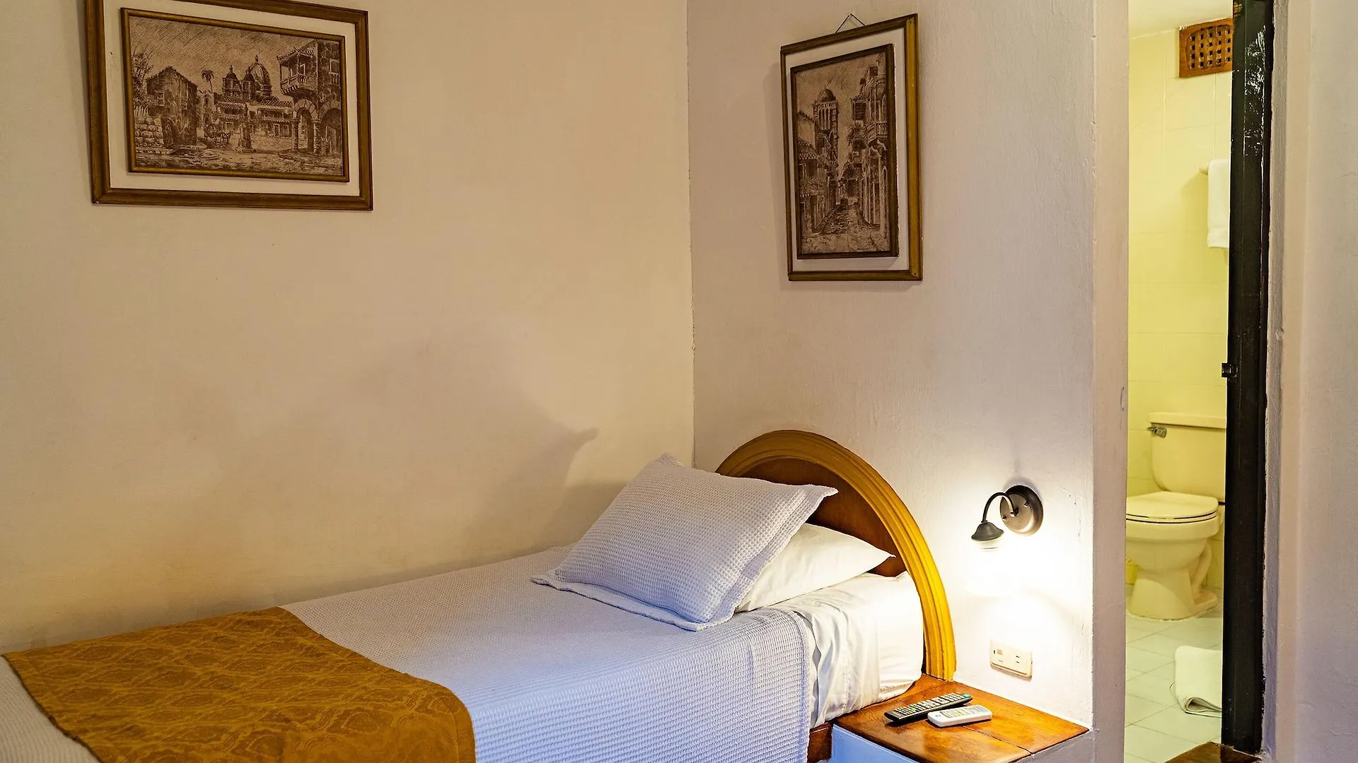 Centro Hotel Cartagena By Dot Tradition